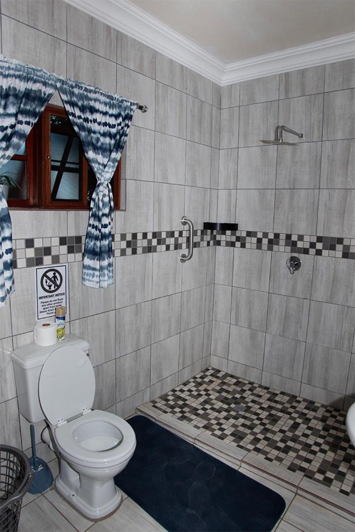 Dei Gratia Guest House Musina Exterior photo